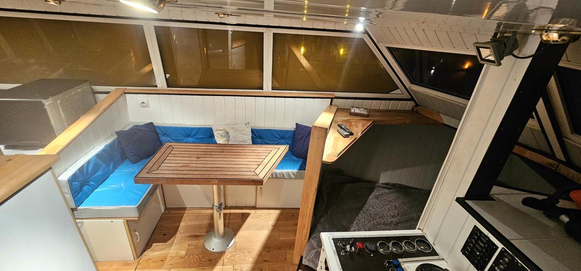 Sur L'eau Confort Botel Le Barcares